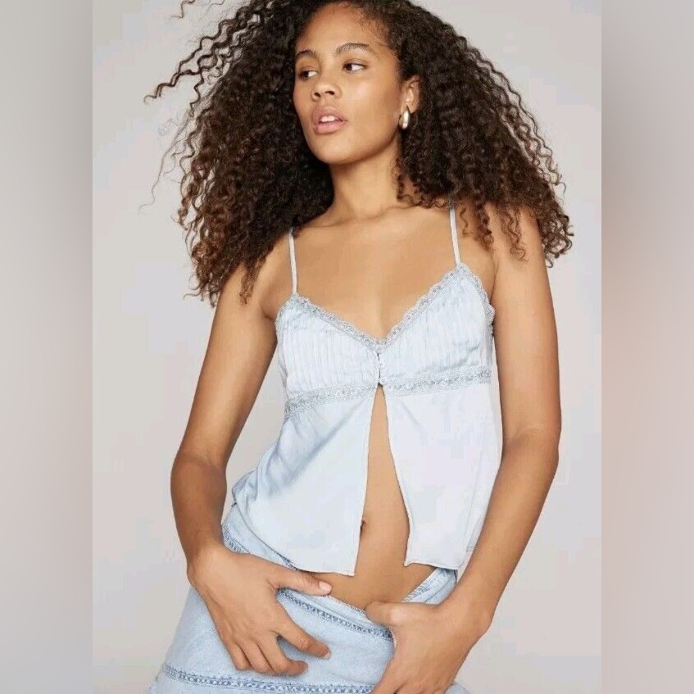 UO Kimchi Blue Margarette cami in Ski M NWT